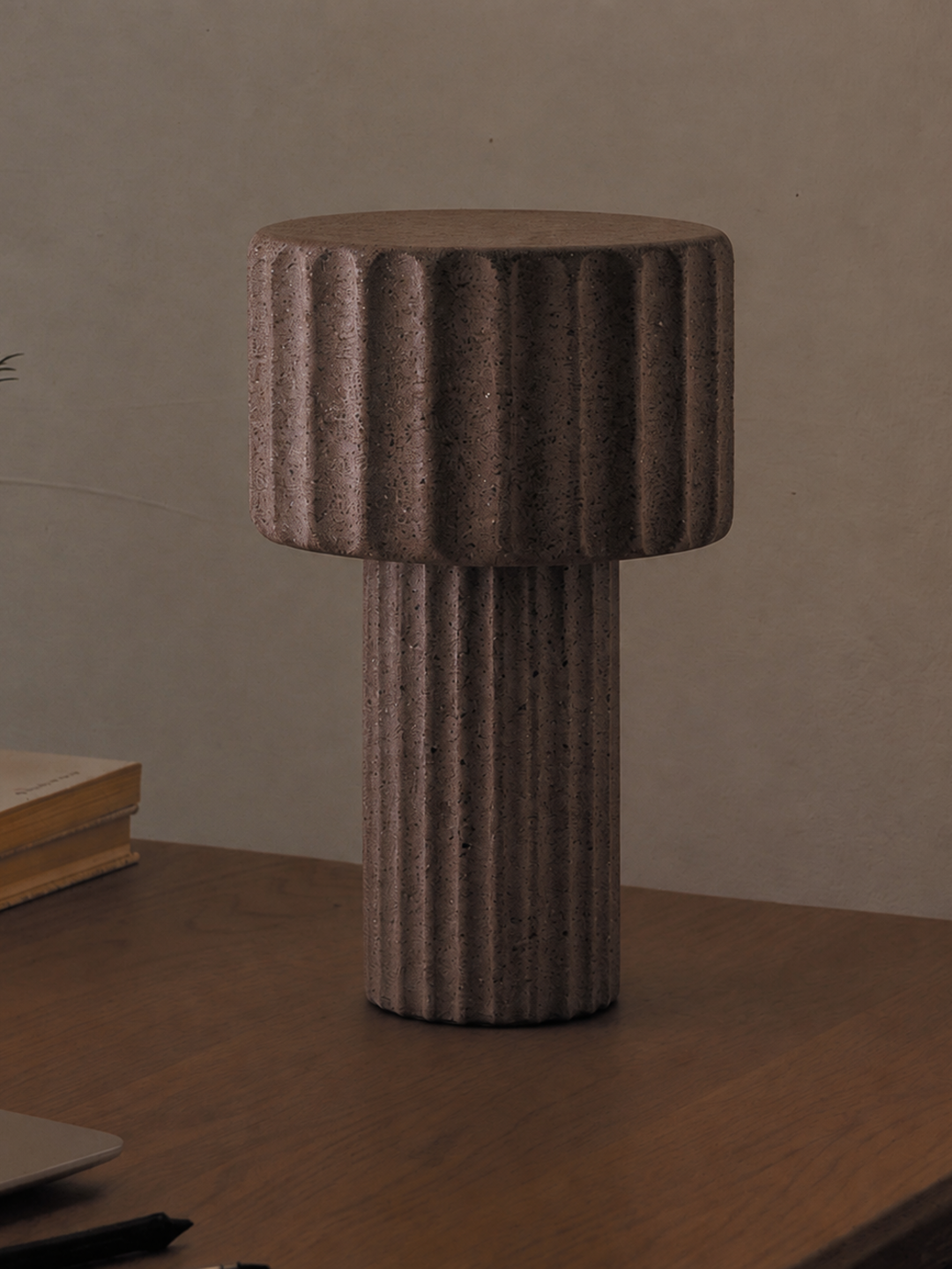 Vulra Table Lamp